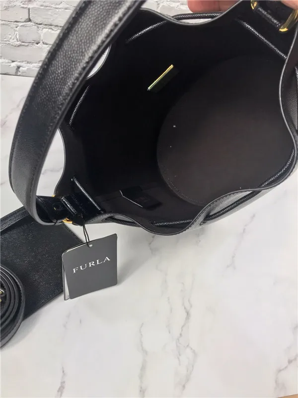 Весна/Лето Новое поступление Оригинальные женские сумки FURLA, высокое качество, маленькие размеры, сумки черного цвета, размер 24 см* 22 см* 16 см