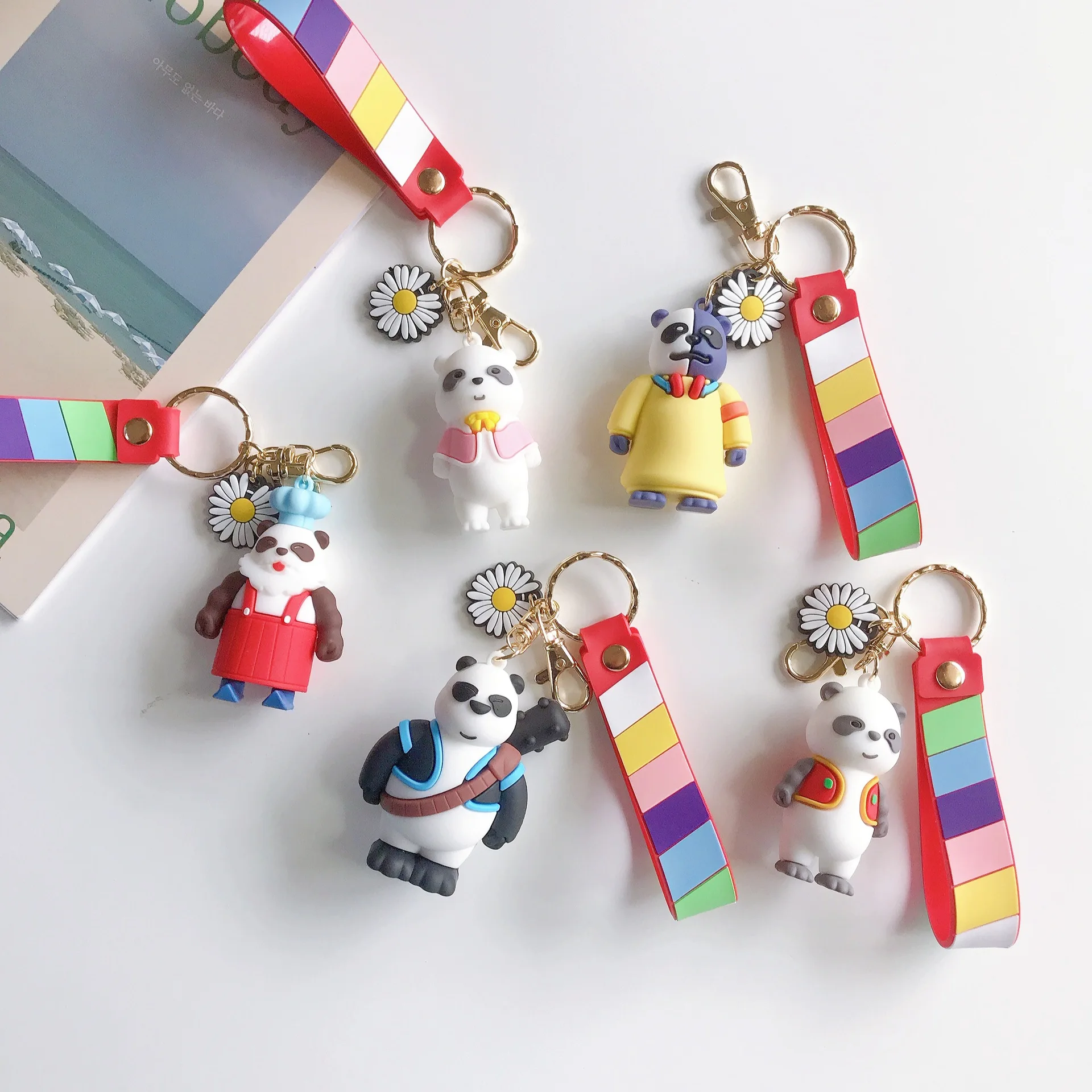 Новинка 2020 креативные брелки с изображением суперпанды для мужчин милый