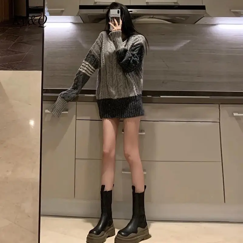 

2020 Autumn Winter Fashion Grey Sweaters Women Twist Splicing Striped Knitted Pullovers Runway New Loose Lazy Knit Jumper