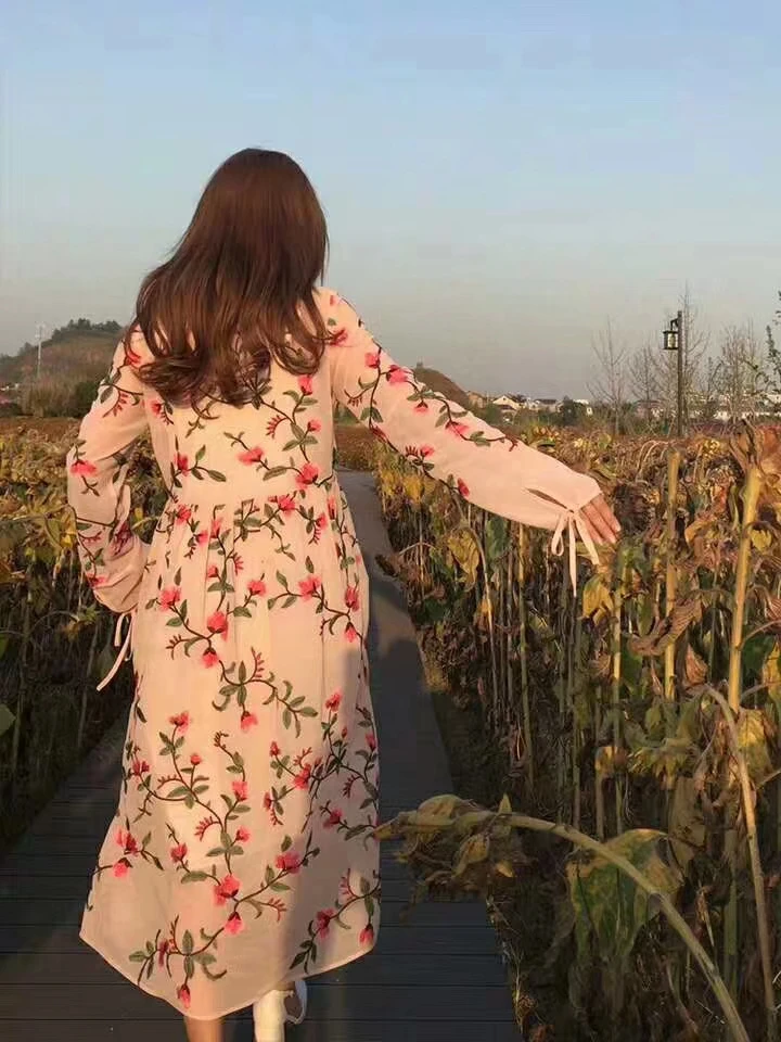 

Цветочный узор дизайн красивая вышитая сетка тюль Кружевная Ткань 5 ярдов французская кружевная ткань для платья JDNMA063