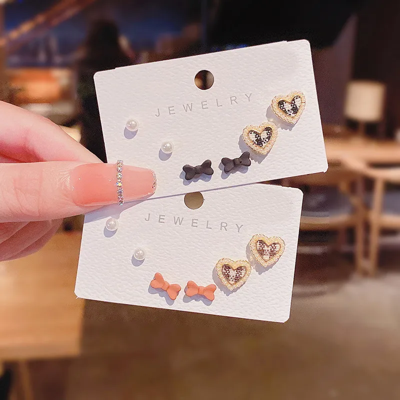 

Korean Cute Lattice Heart Bowknot Stud Earrings for Women Girls New Trendy Simple Small Earrings Jewelry Wholesale