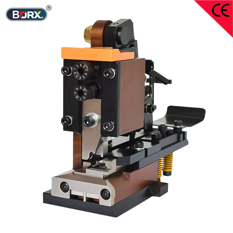 Enlarge Automatic flag terminal crimping machine applicator Flash flag connector clamp die insulated wire harness press mold