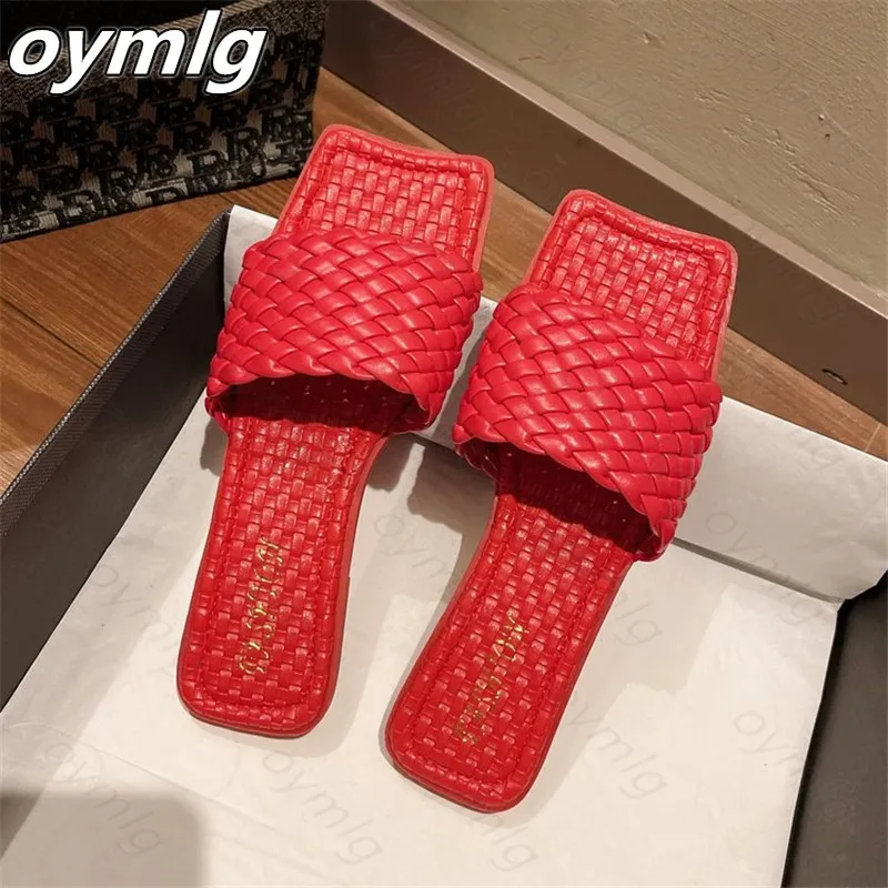 

Ladies slippers 2021 new woven flat sandals one-word women's sandals slippers mature fashionable casual outdoor beach slippers