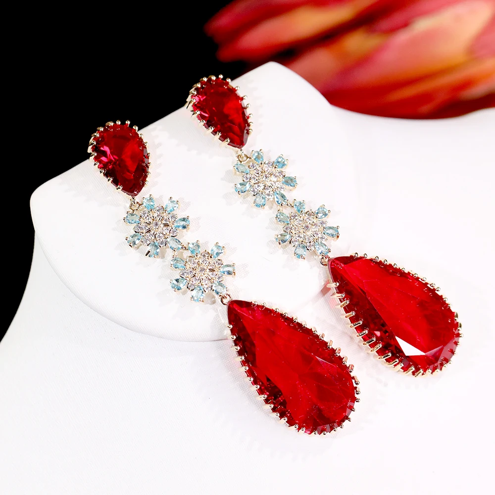 Женские длинные серьги-подвески с рубиновым и красным фианитом | Украшения
