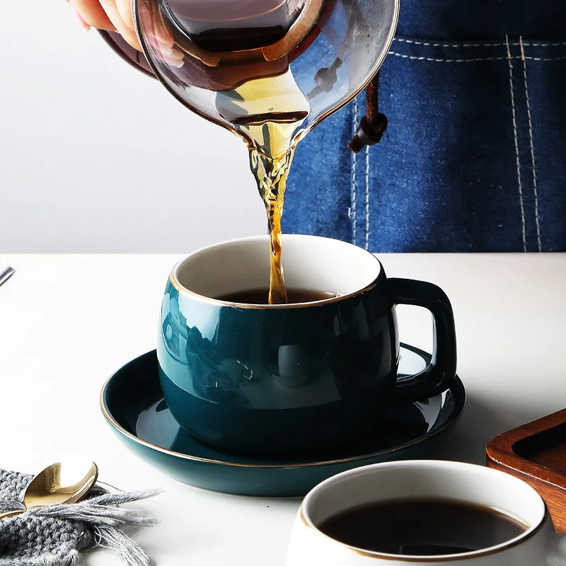 Керамическая чайная чашка MUZITY блюдца фарфоровая зеленая кофейная с ложкой из