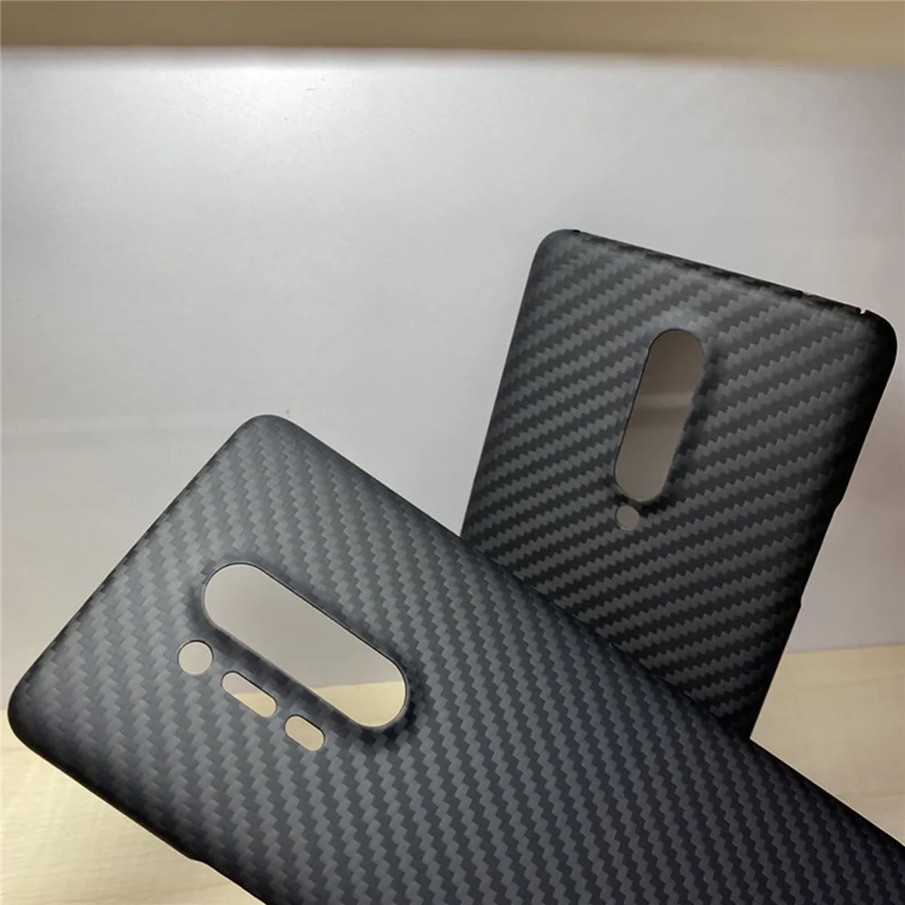 Защитный чехол для телефона Oneplus 8/8 Pro Ультратонкий противоударный из углеродного