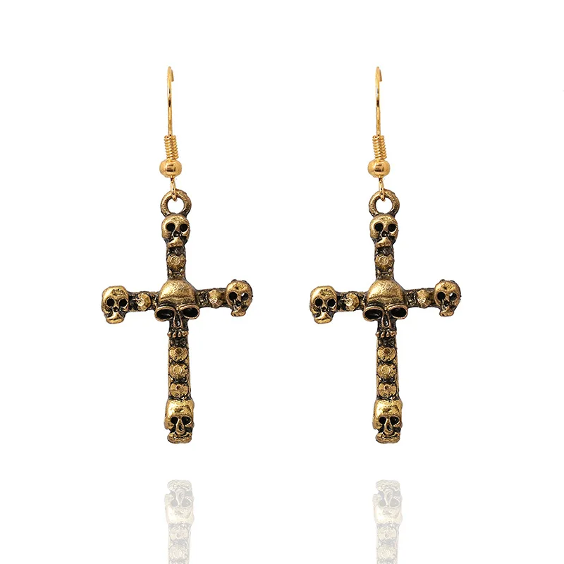 

LZHLQ Halloween Metal Necklaces Earrings Set Women Multilayer Earrings Geometric Clavicle Chain Punk Jewelry