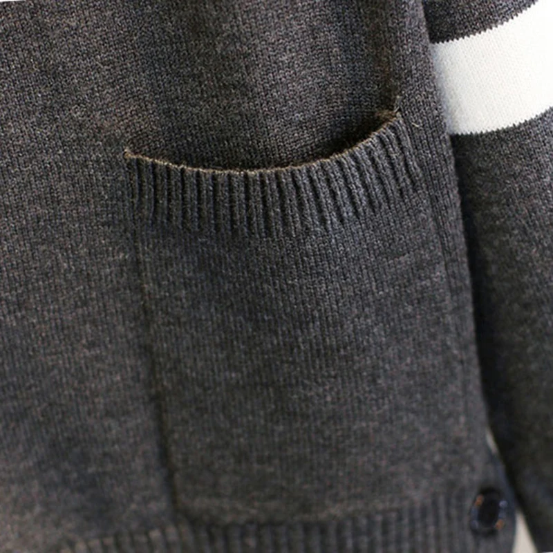 

2021Spring and fall Oversized Striped Cardigan couples for men and women Knitted Sweater Jacket Cardigan Female FC681