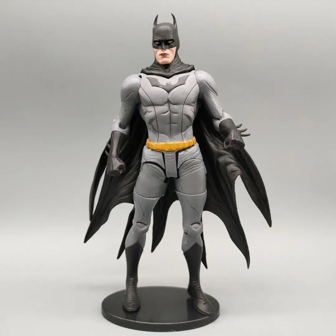 Коллекционная Фигурка DCC летучая мышь Дизайнерская серия от Jae Lee | Игрушки и хобби