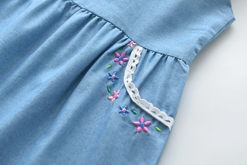 LOVE DD&ampMM Girls Dresses Children's Wear Pocket Flower Embroidery Round Neck Sleeveless Denim Dress | Детская одежда и