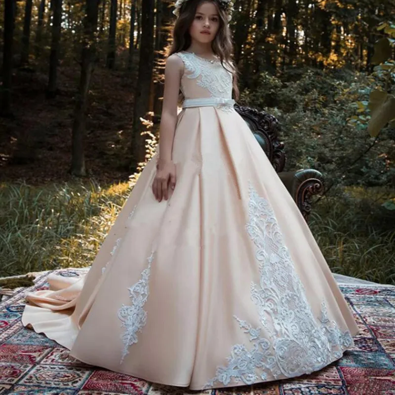 

Latest Gorgeous Ball Gown Sleeveless Flower Girls Dresses Lace Jewel Neck Kids Party Gowns Bow Belt Kids Formal Wear Corset Back