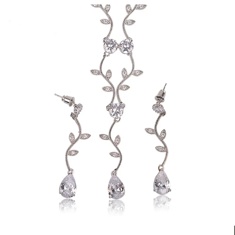 

Sweet Fresh Bridal Jewelry Wedding Flowers Dream Necklace + Earrings Hollow Butterfly Jewelry Sets Married Bride Jewelry Gift