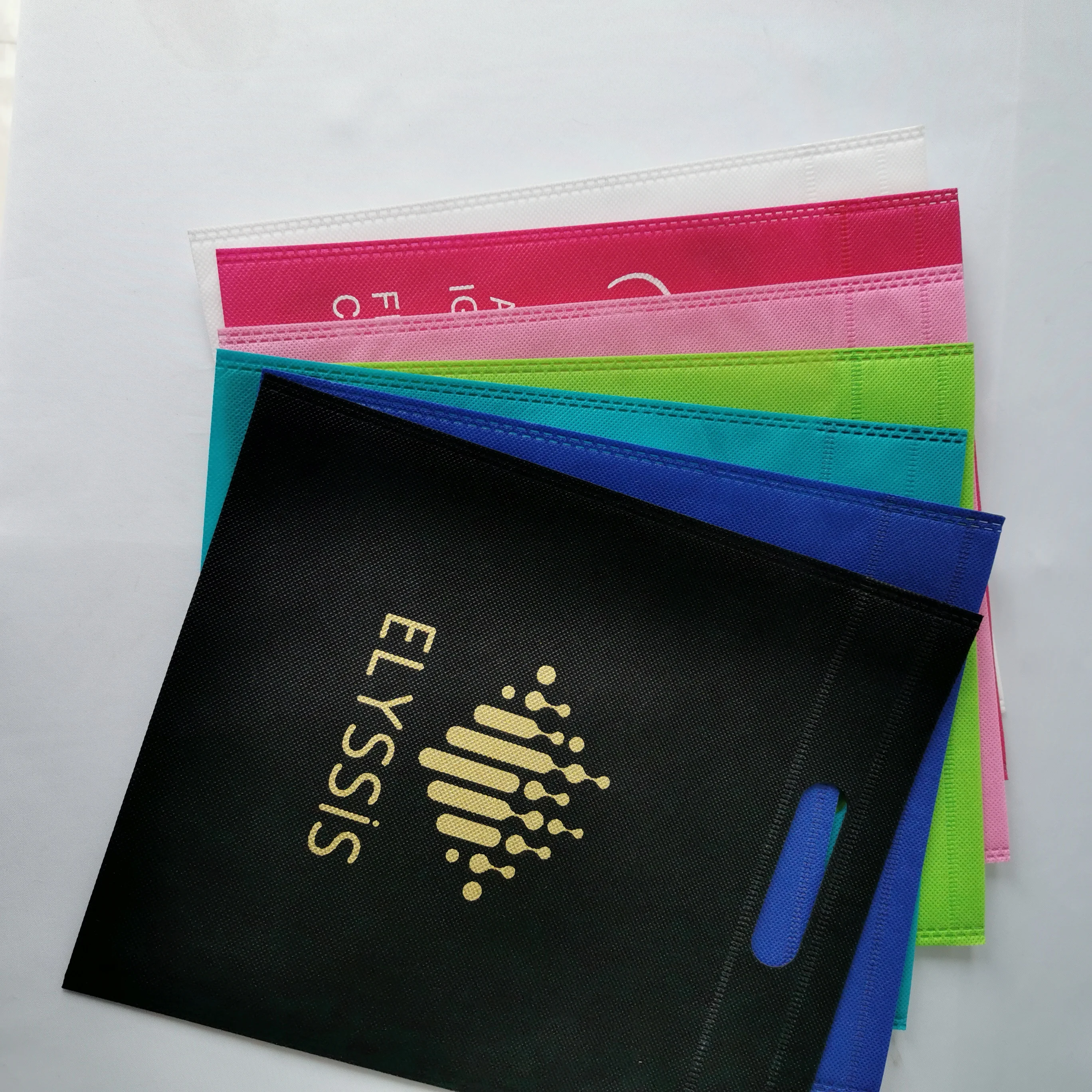 500 шт. индивидуальная Настройка с логотипом экологически чистые нетканые сумки