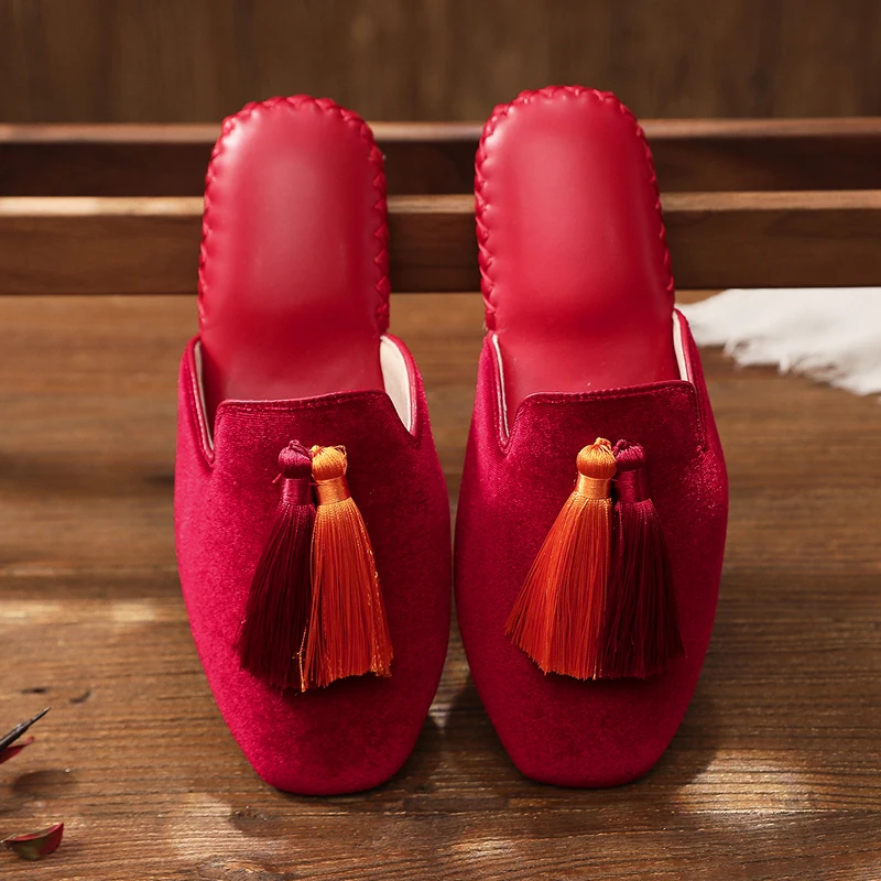 

Handmade Leather Home Shoes Women's Soft Sound Indoor Slippers with Tassel Couple's Spring/Autumn Comfortable House Slippers