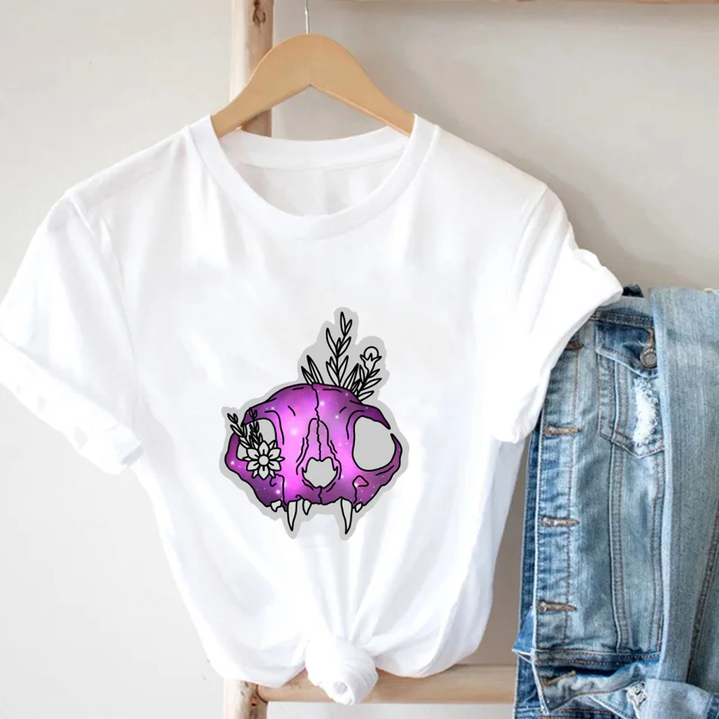 

Abstract Heart Touch Of Horror Personality Colored T-Shirt Fashion Woman T-Shirt Y2k Aesthetic Korean Clothing Summer T-Shirt