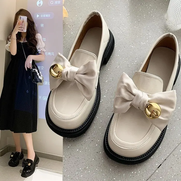

2021 Autumn Women Fashion New Bow Dress Mid Heels Shoes Designer Mary Lolita Shoes Pumps Chunky Casual Shallow