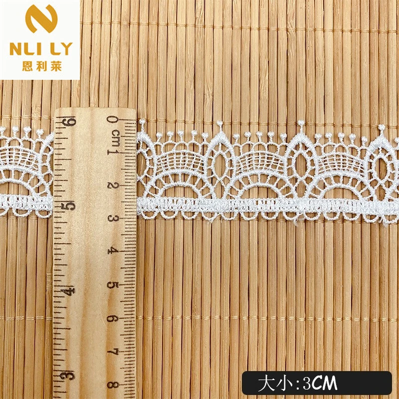 

15 Yards White and Black 3CM Width Embroidery Water Soluble Crown Flower Wedding Dress Trim
