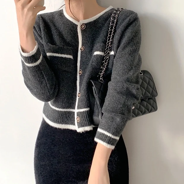 

Knitting cardigan