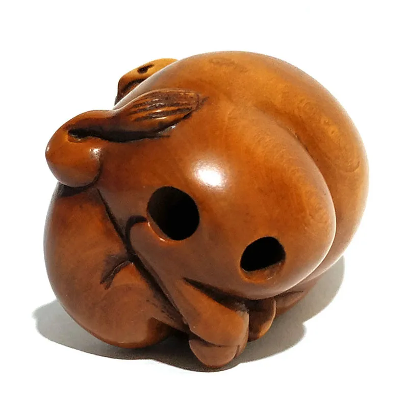 

Y5658 - 20 Years Old 2" Hand Carved Japanese Boxwood Netsuke : Lovely Pig