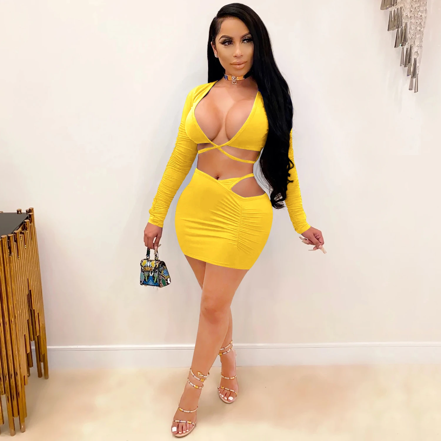 Женское облегающее мини платье с длинным рукавом глубоким v образным вырезом