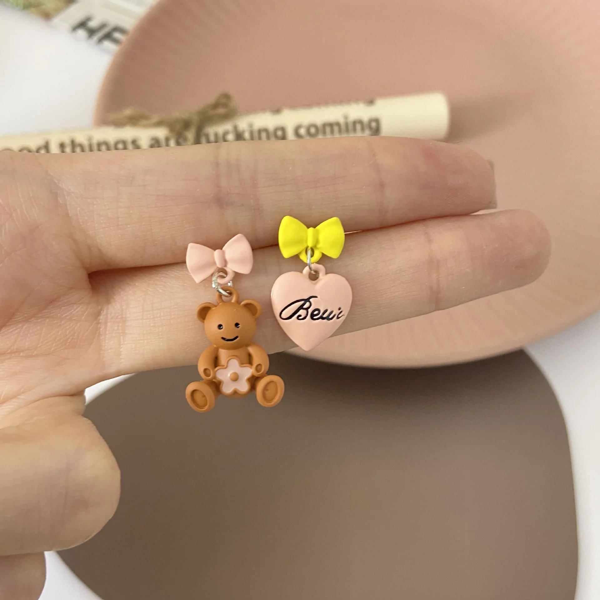

S925 Silver Needle Asymmetrical Cartoon Bear Love Heart Drop Earrings Sweet Cute Ear Clip Earring for Women Girl Jewelry