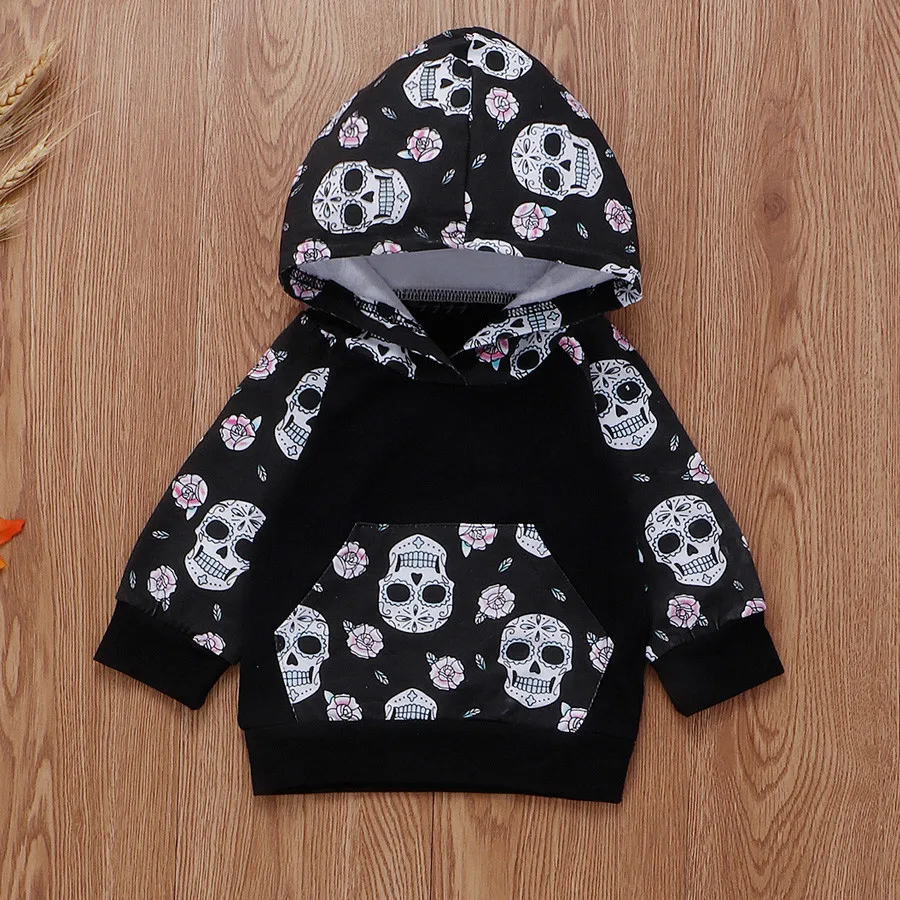 Свитер с длинными рукавами и капюшоном принтом черепа для маленьких мальчиков