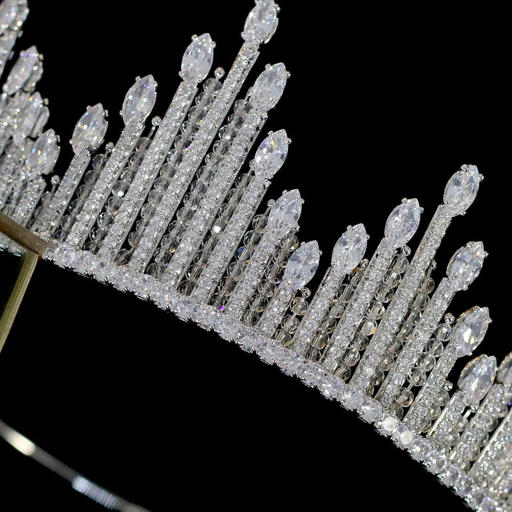 

ASNORA New Glittering Zirconia Crystal Crown Exquisite Headdress Dinner Headband Bridal Wedding Hair Accessories Tiara