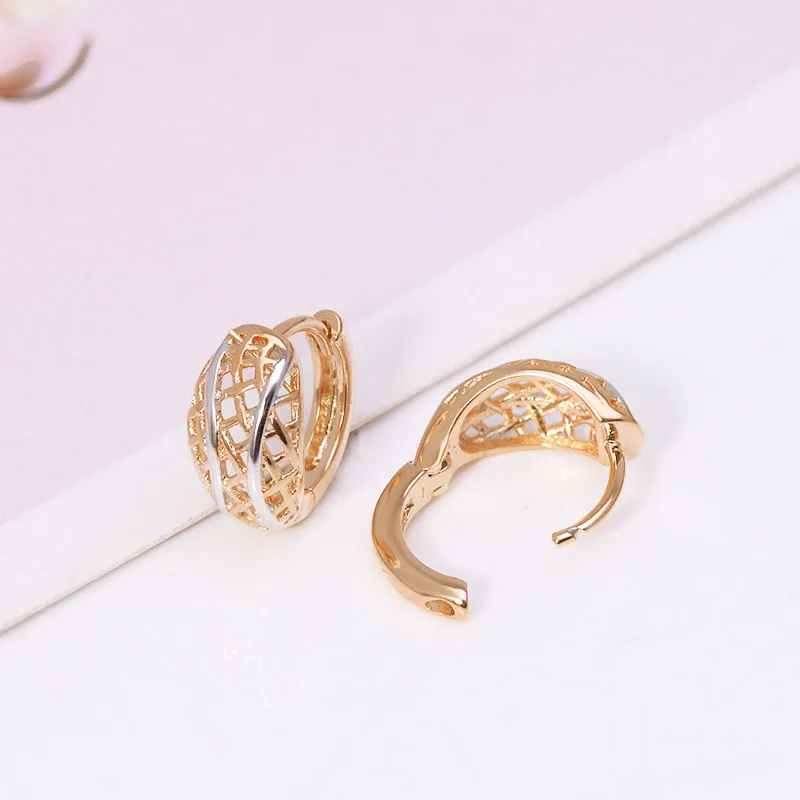 Женские серьги-кольца MxGxFam 18 K белые золотые без камня в классическом стиле |