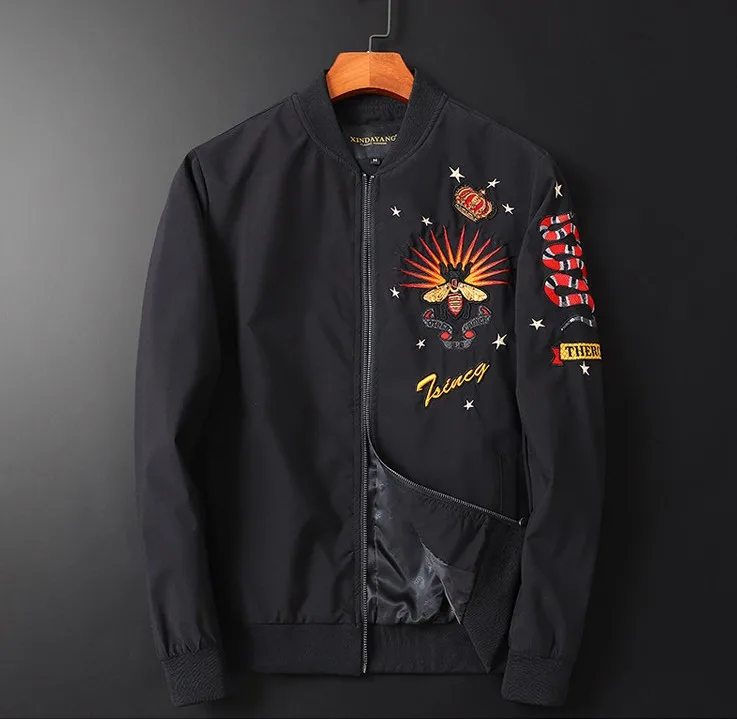 Новинка Мужская Роскошная бейсбольная куртка с короткими рукавами вышивкой