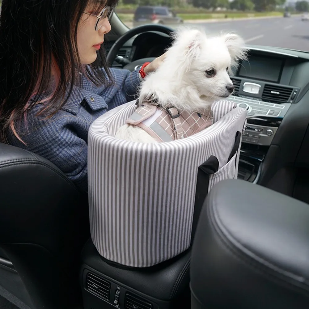 

Pet Car Safety Seats Dog Mat Kennel Beds Car Center Console Mats For Dogs Cats Puppy Outdoor Travel Carriers Bag Pet Products