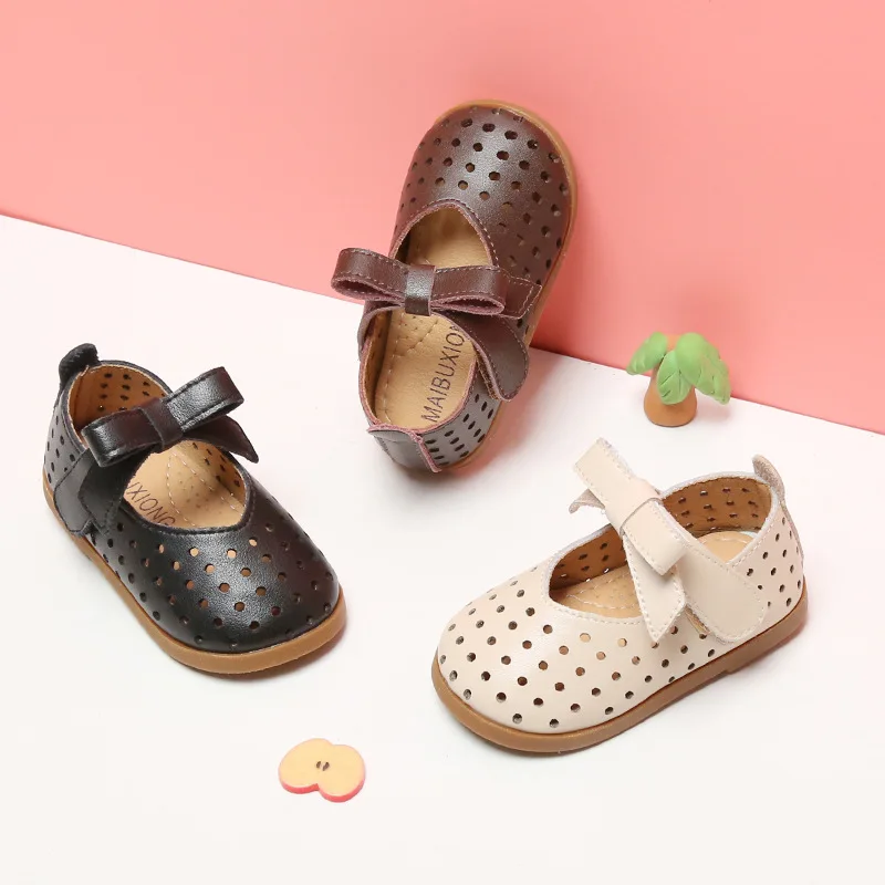 

Детские сандалии для девочек на весну-лето, обувь принцессы для девочек 1-3 лет, модная однотонная кожаная обувь на плоской подошве для девоч...