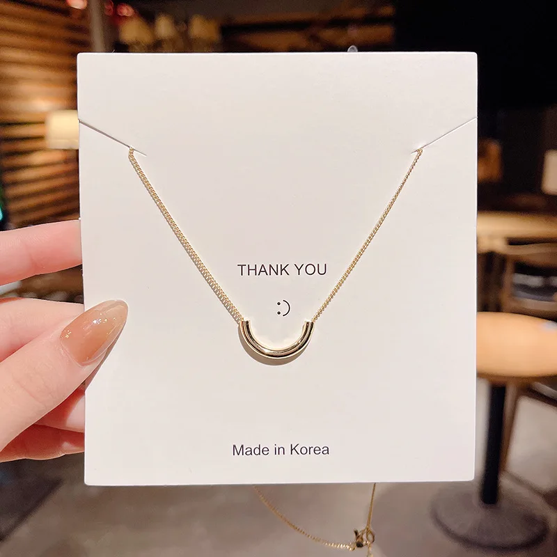 

2021 Fashion Kpop Vintage Smile Pendant Necklace Statement Simple Clavicle Chain Gold Choker Jewelry Accessories For Women