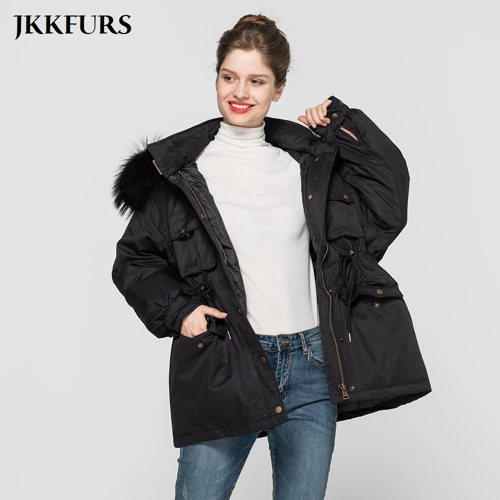 2019 зимнее пуховое пальто женское белое с воротником из натурального меха енота