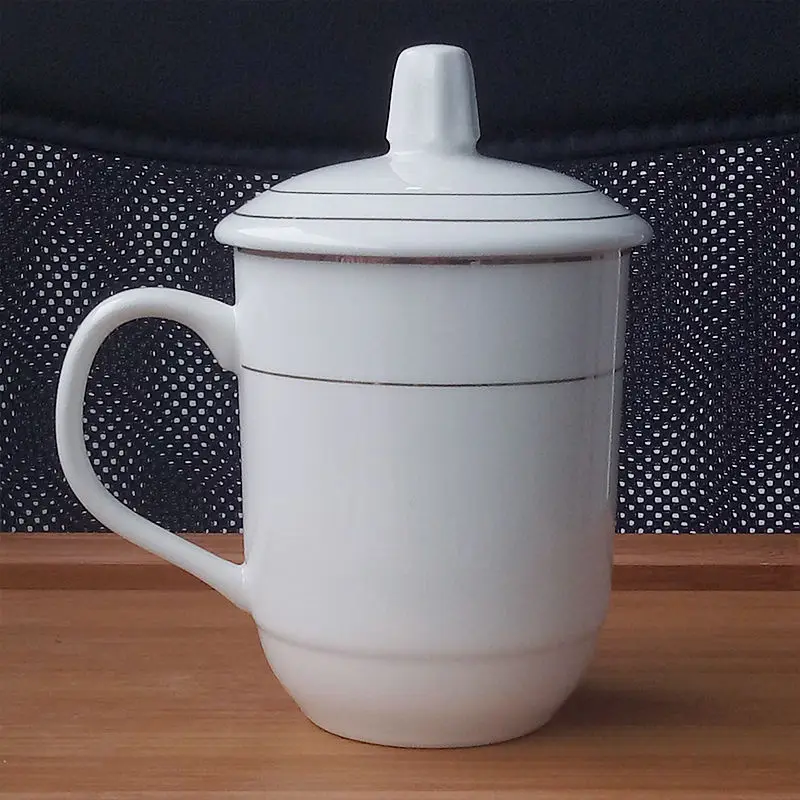 Керамическая чашка для чая бытовая чайная с крышкой кружка конференций отелей на