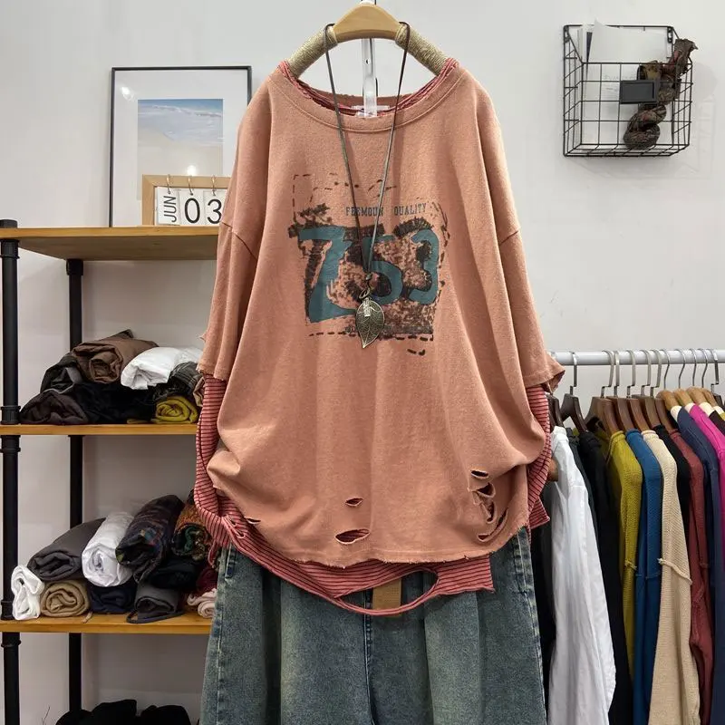 Женская футболка с коротким рукавом круглым вырезом и принтом из натурального