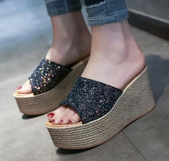 

Summer Wedge Slippers Platform High Heels Women sandals Ladies Outside Shoes Basic Clog Wedge Slides Flip Flop beach shoes