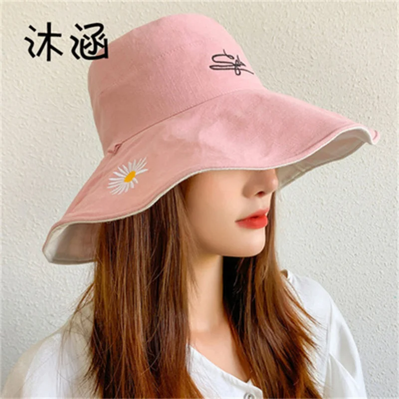 

2021 spring, summer and autumn models embroidered small daisy big brim fisherman hat 54-56cm summer double-sided wear summer sun