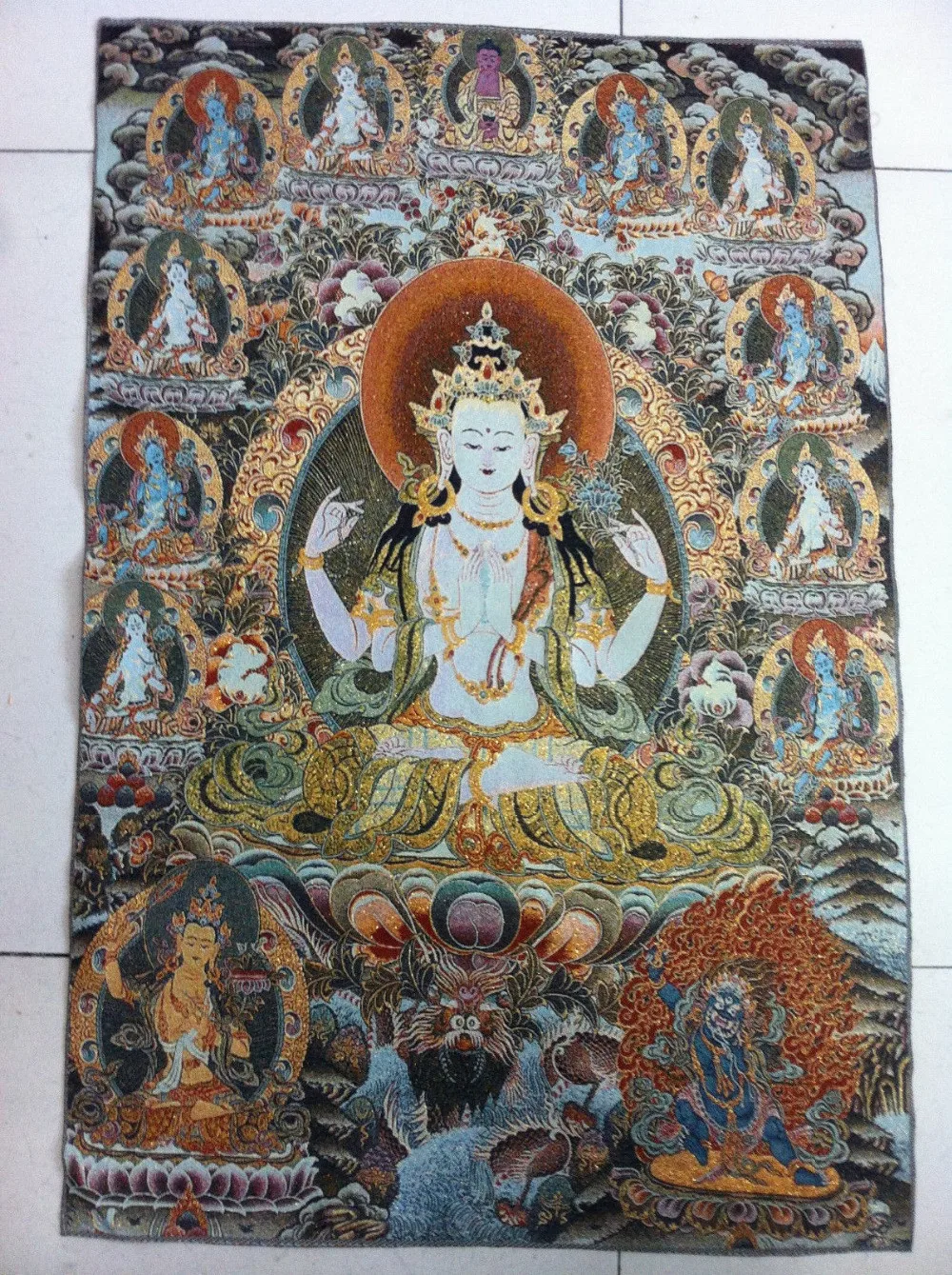 

Exquisite Tibetan Nepal Tara Buddha Avalokitesvara Thangka Brings Peace and Wealth Worth Collecting