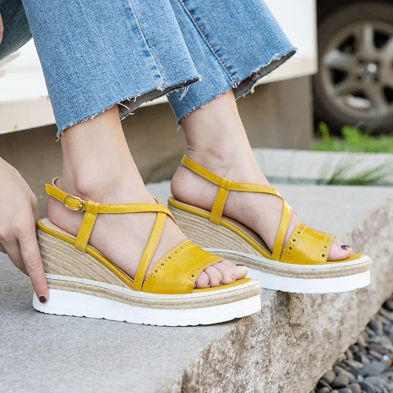 

MoonMeek 2020 newest genuine leather shoes women sandals buckle simple fashion casual shoes wedges platform sandals ladies