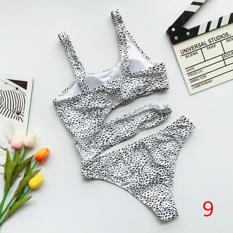 Новый женский модный однотонный купальник бикини с красивой спинкой купальный