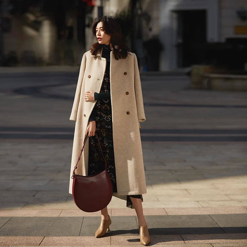 Зимнее длинное шерстяное пальто женские корейское двубортное Дизайнерские