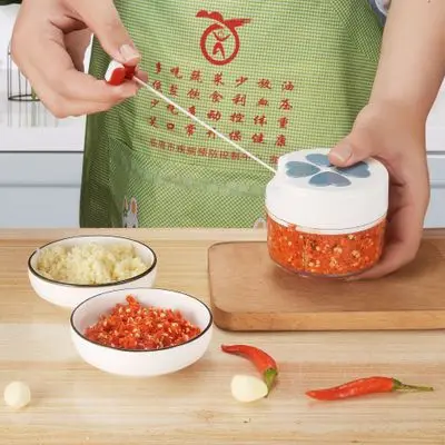 Ручной пресс для чеснока многофункциональный измельчитель продуктов овощей