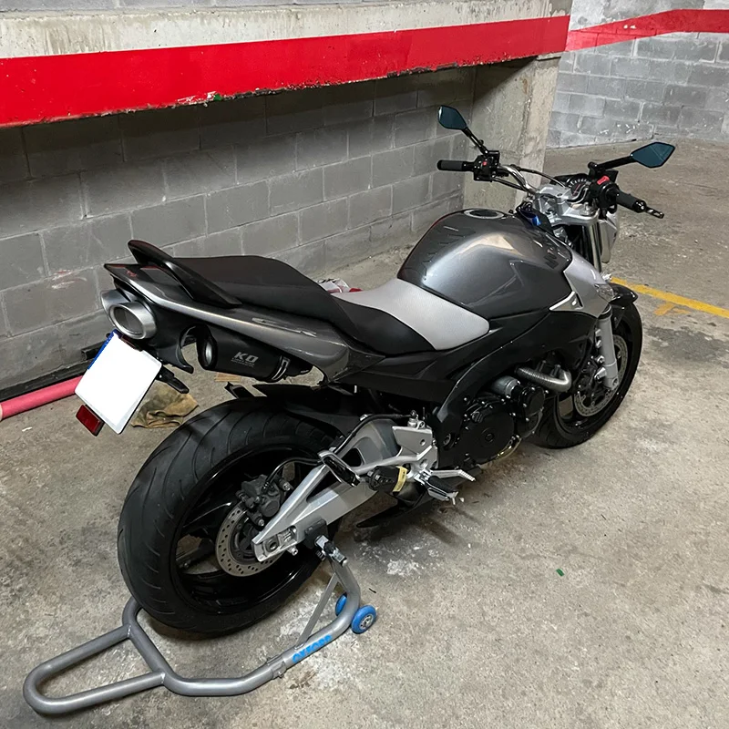 

Slip On For Suzuki GSR 400 GSR 600 BK 400 BK 600 Motorcycle Exhaust System Middle Link Pipe Connecting 2 pcs Muffler Tips L&R