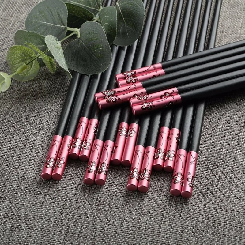 

10 Pairs of Chopsticks Reusable Glass Fiber Chopsticks 24cm Non-slip Chopsticks Suitable for Beginners To Cook Noodles and Rice