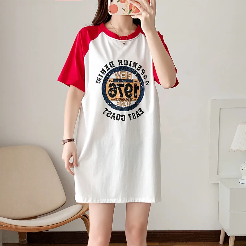 Футболка для беременных с буквенным принтом средней длины Одежда большого