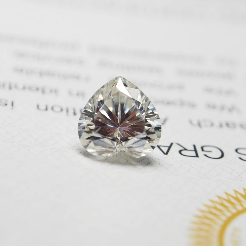Clear Bright  VVS Moissanite 9*9MM Heart Shape Gemstone Color Play or Fire Lab Created Loose Diamond for Women Gift
