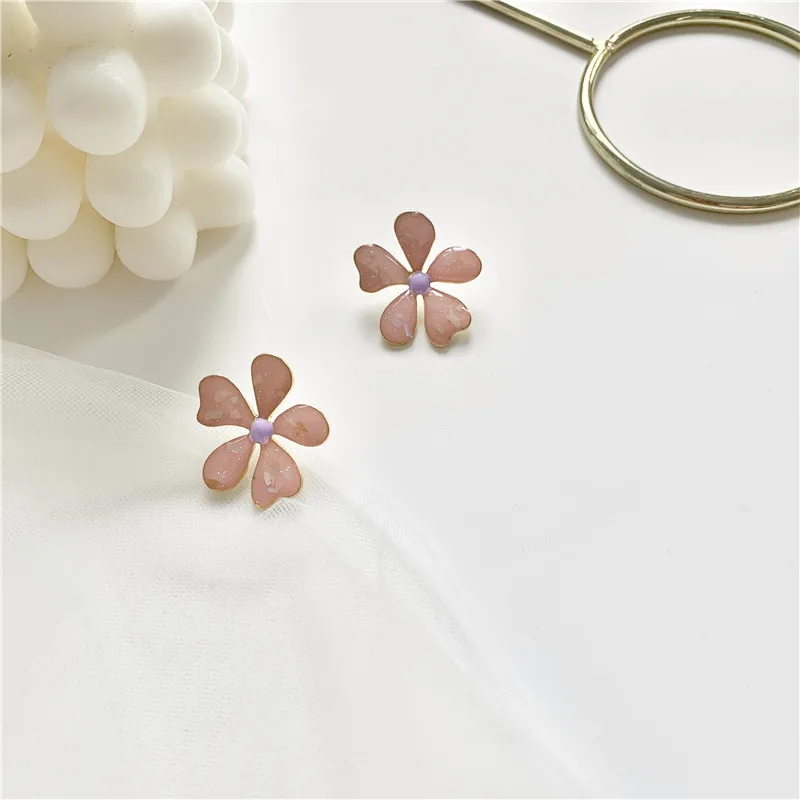 Модные цветочные лепестки серьги гвоздики Сюань атмосфера элегантности