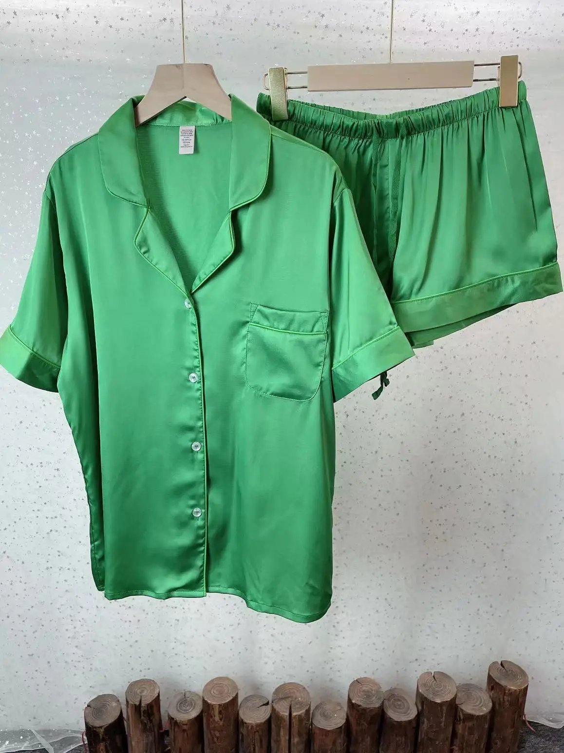 

New Sexy Solid Color Women's Pajamas Home Clothes Imitation Ice Silk Fashion Casual Short Sleeve Shorts Women's Sleepwear Set