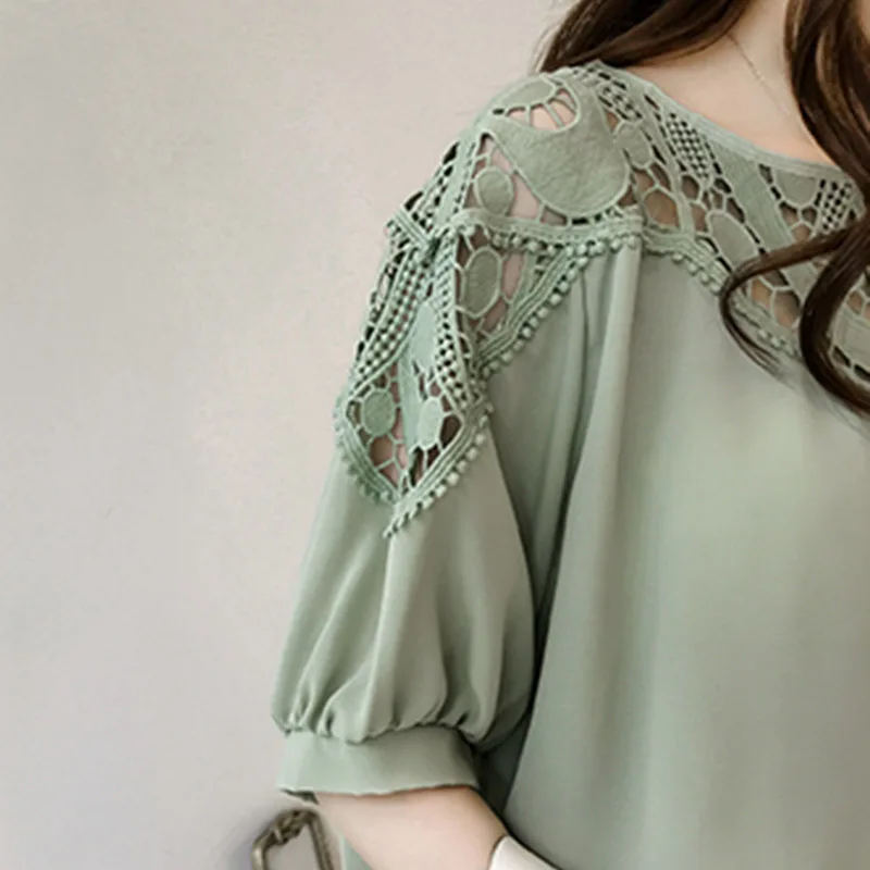 

New Arrival Women Casual Hollow Lace Patchwork Short Sleeve Blouse Tops for Summer