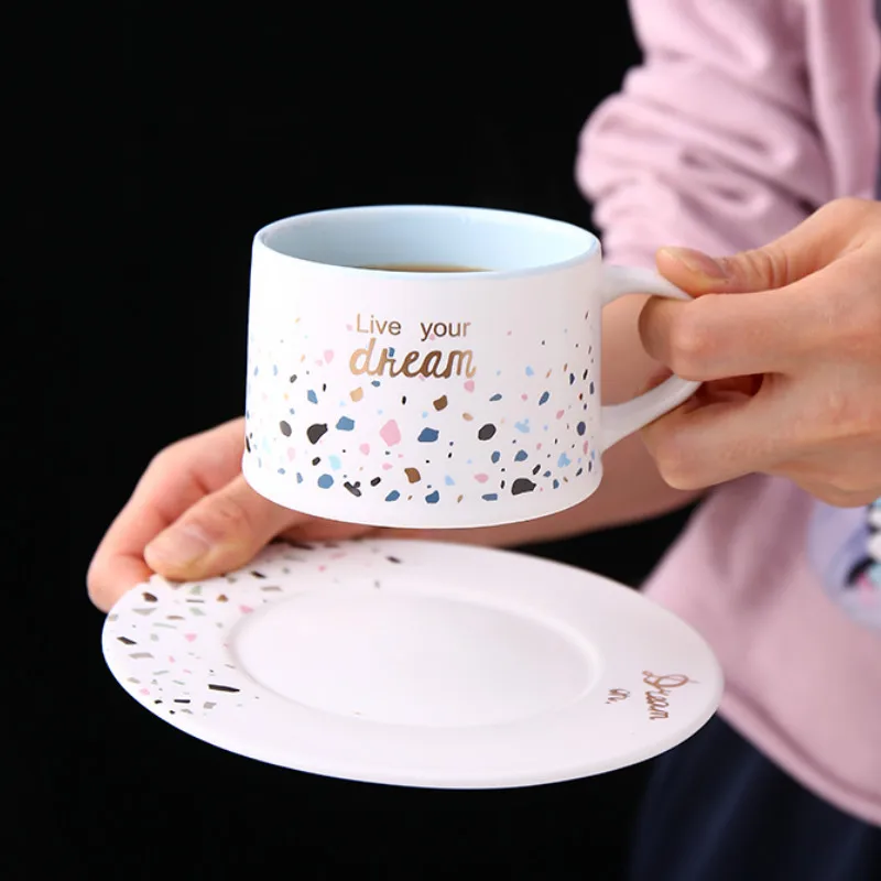 Креативная белая керамическая кофейная чашка чайная белые фарфоровые чашки для